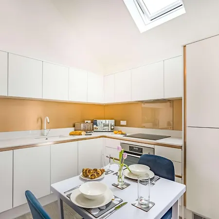 Apartment 1 Bed In Bude 87977 *